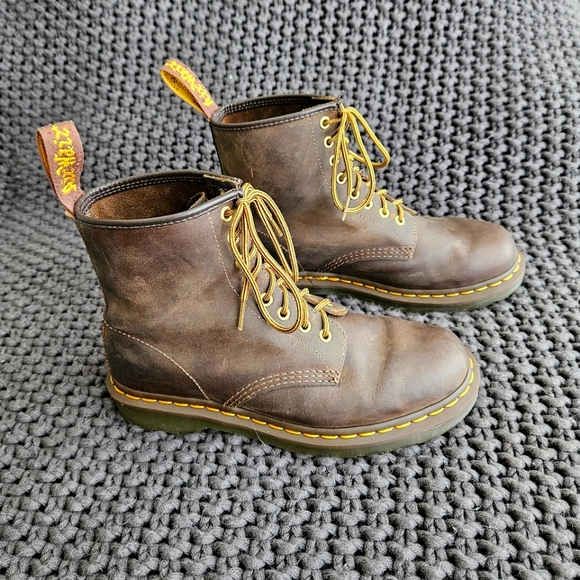 Dr. Martens 1460 Crazy Horse Leather Boots men’s size 8 main image 7